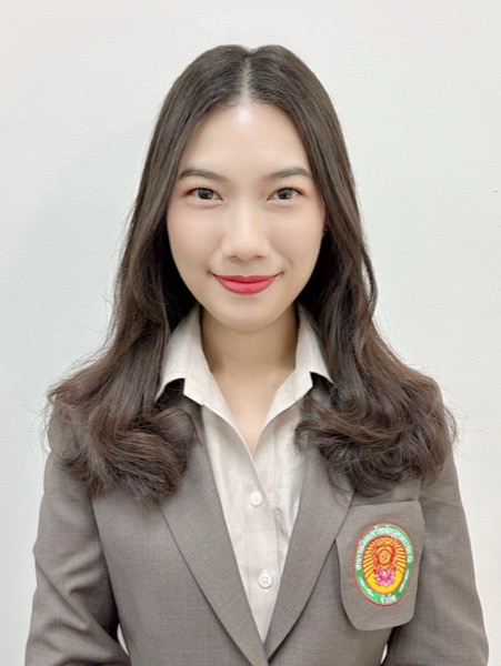 นางสาวสกลกานต์  เผือกวงษ์