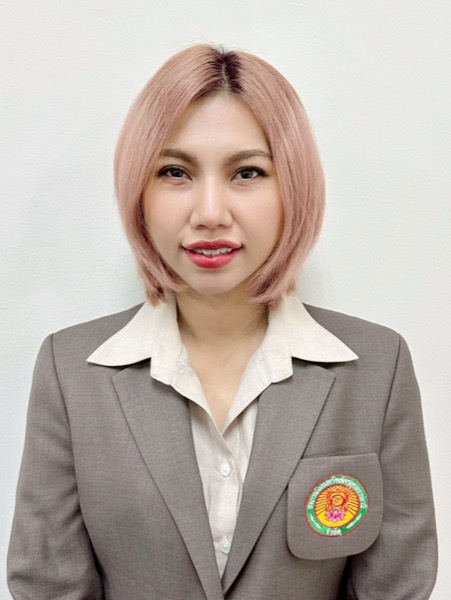 นางสาวราตรี  ทองทัพ